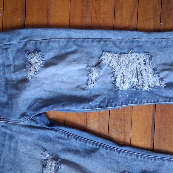 Judy Blue Size 9/29 Boyfriend Fit Jeans - Picture 10 of 15